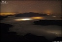 Le mont Baïgura au-dessus de la mer de brouillard, le 31.12.2016 à 00h20