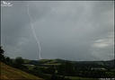 18h15 -  Impact foudroyant probablement un arbre sur une colline d'Arhansus (64).