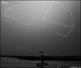 21h02 - Internuageux au-dessus du parking.